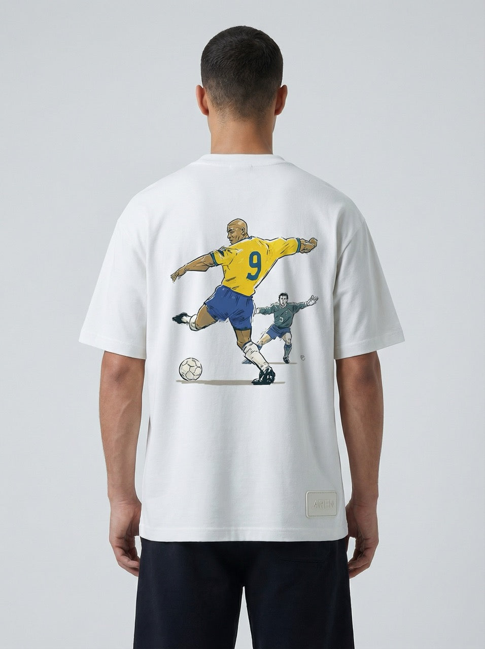 Camiseta Oversized O 9 — AREN Brasil